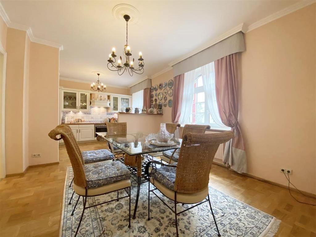 Baden-Badenspaapartment Eksteriør billede